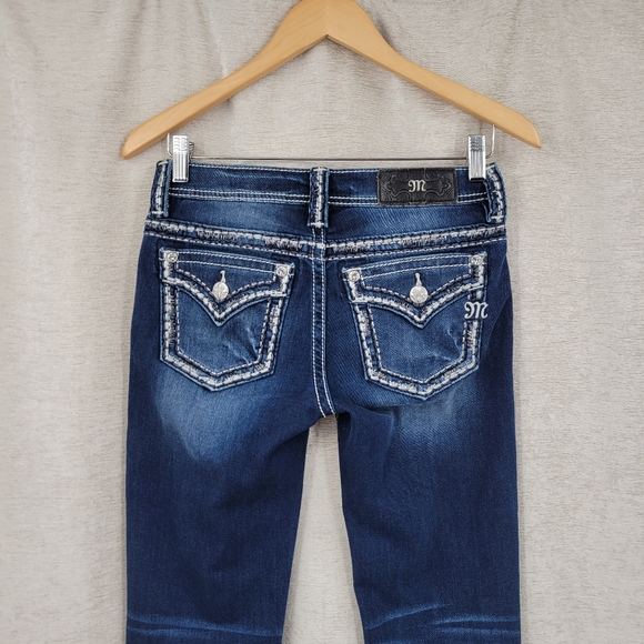 Miss Me Capri Women's Blue Denim Jeans - Picture 6 of 12